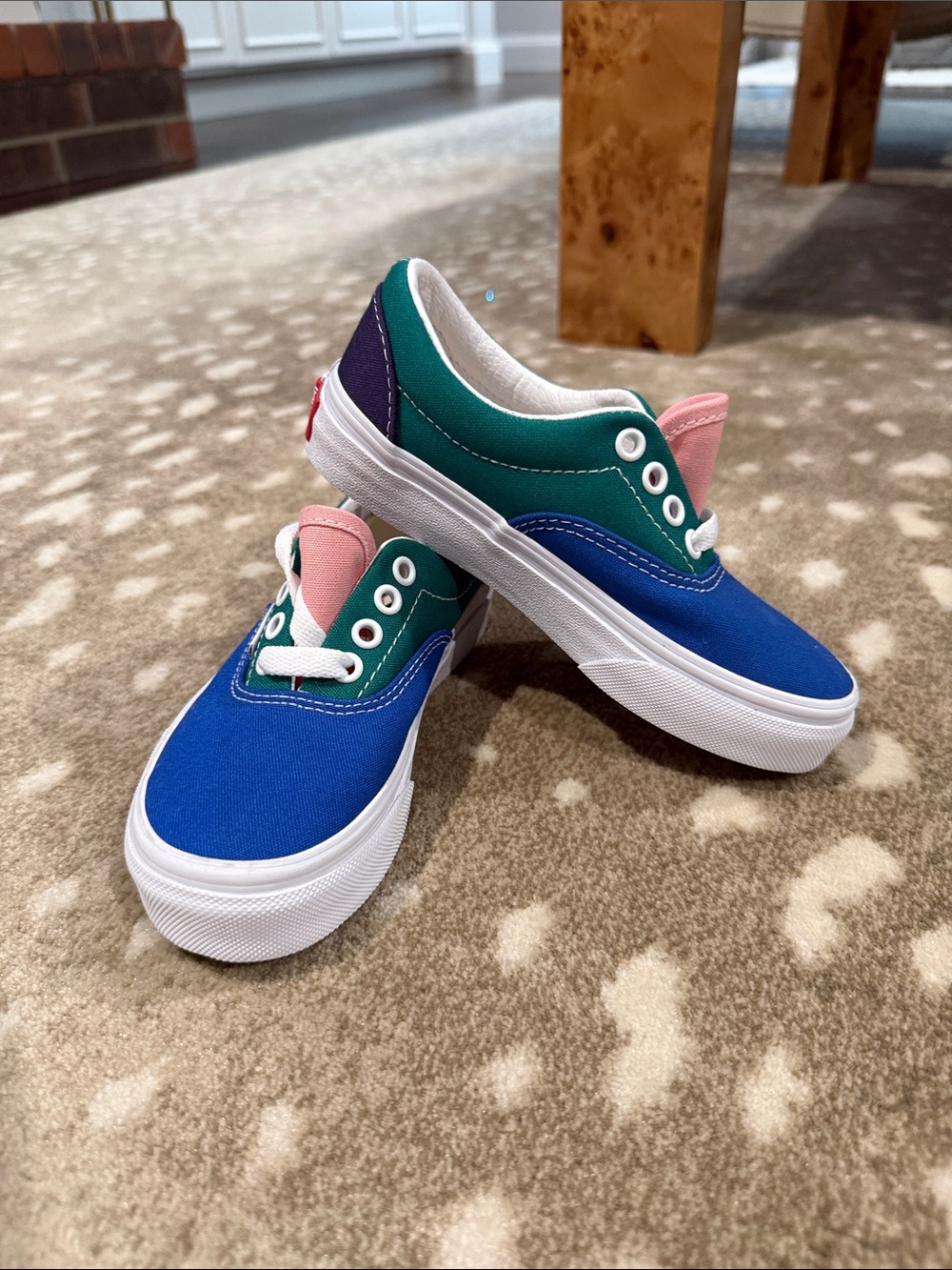 New Vans Classic Kids Blue, Green, Pink & Purple Low-Top Sneakers. Size 11.5